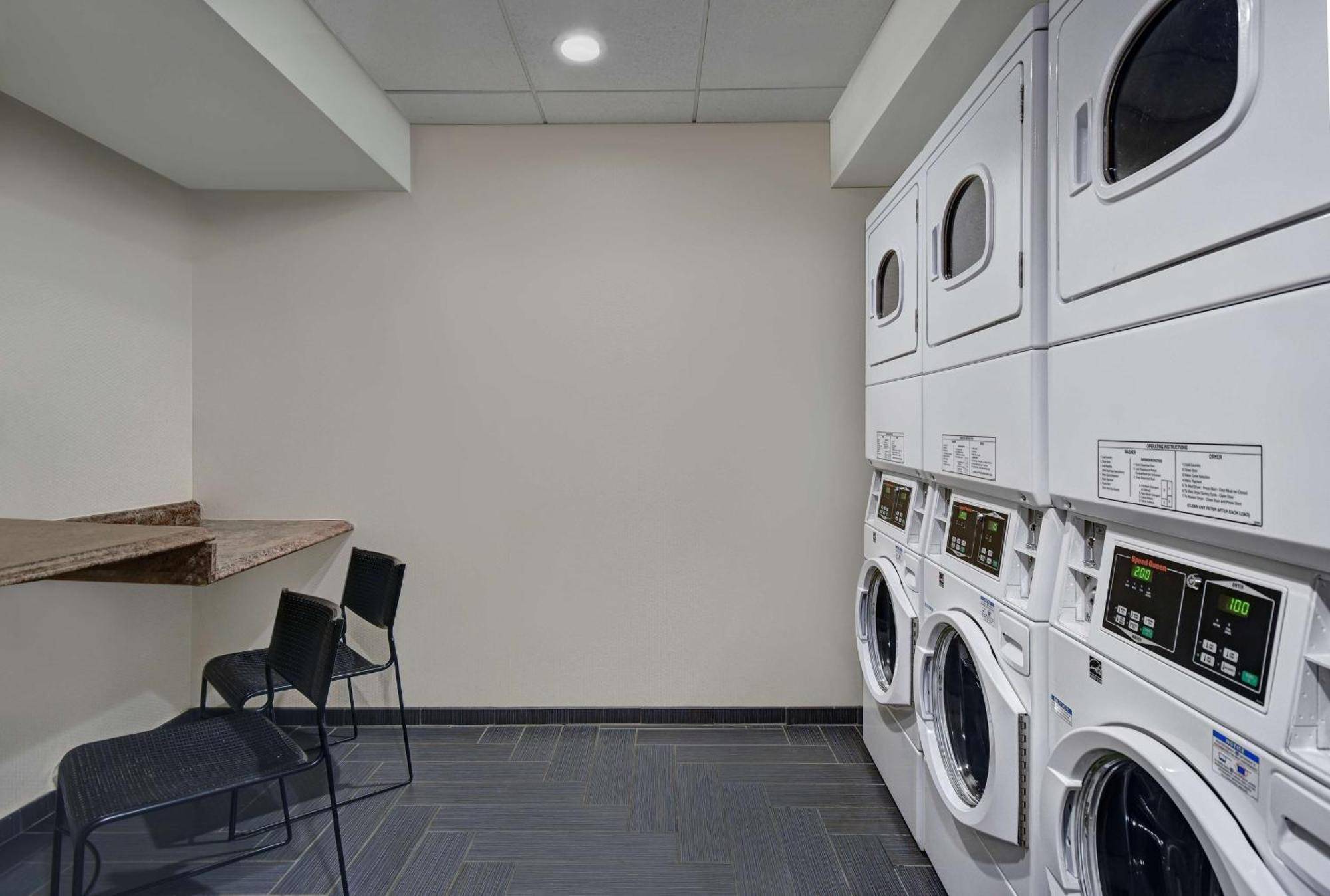 Homewood Suites By Hilton Eatontown Ngoại thất bức ảnh