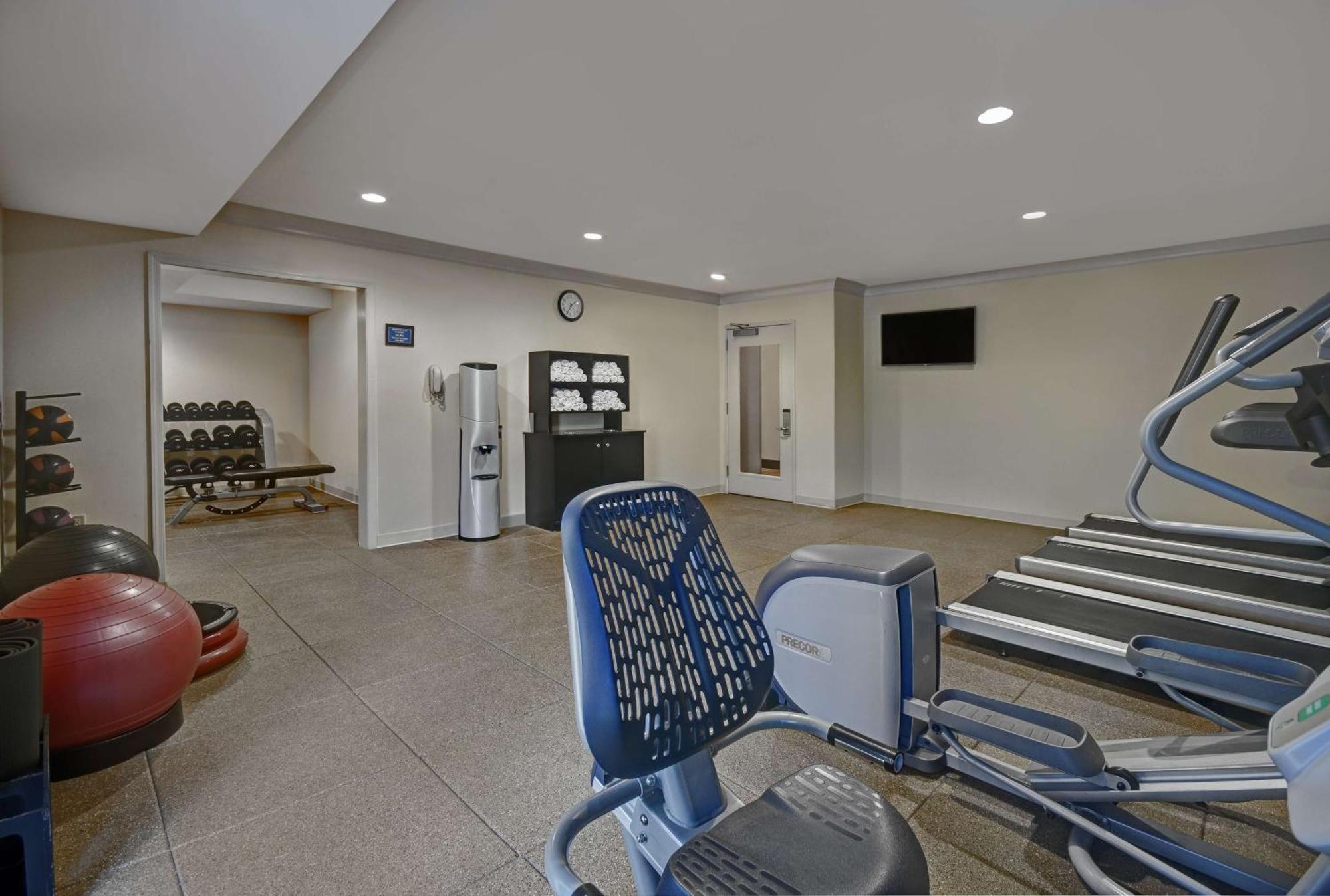 Homewood Suites By Hilton Eatontown Ngoại thất bức ảnh
