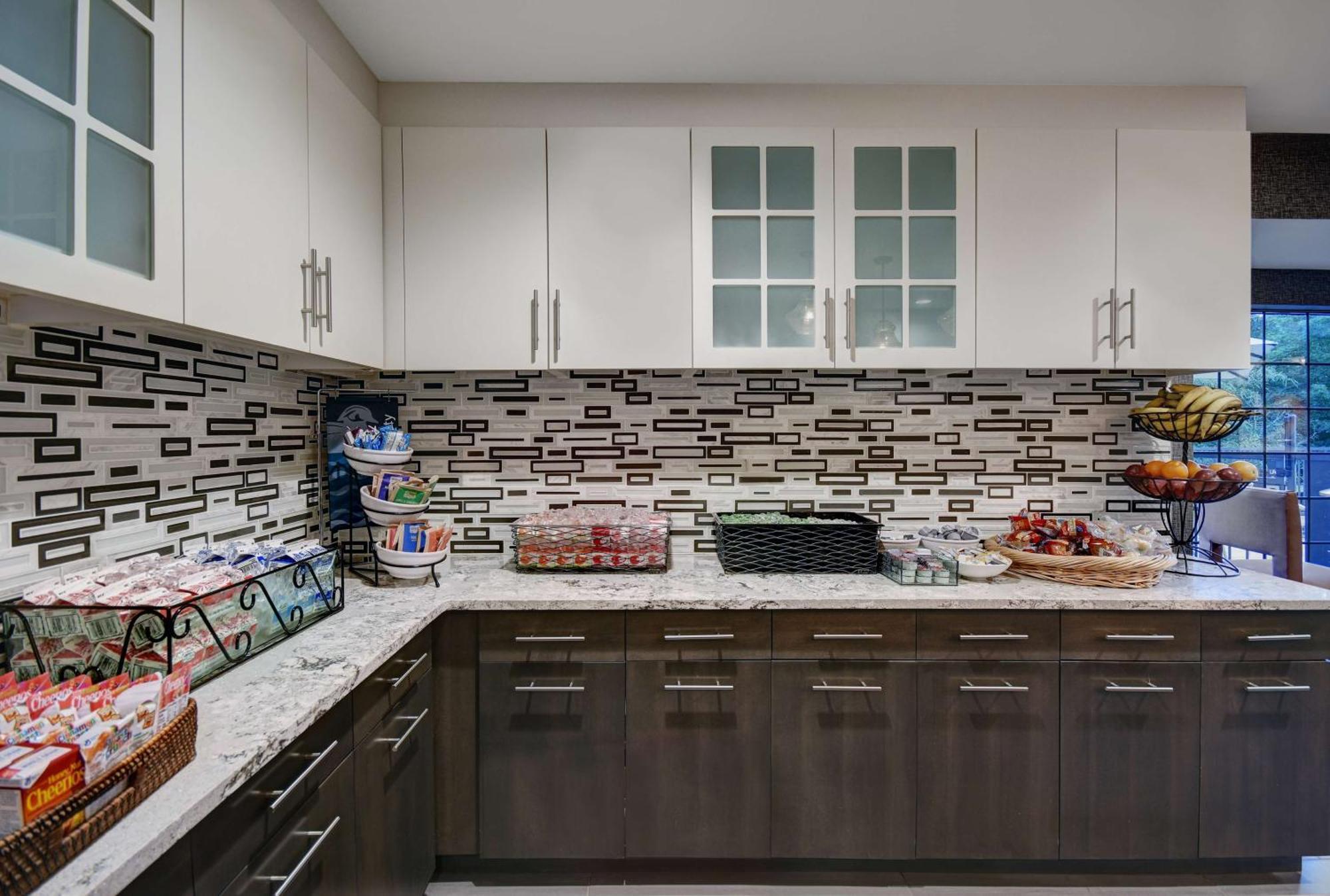 Homewood Suites By Hilton Eatontown Ngoại thất bức ảnh