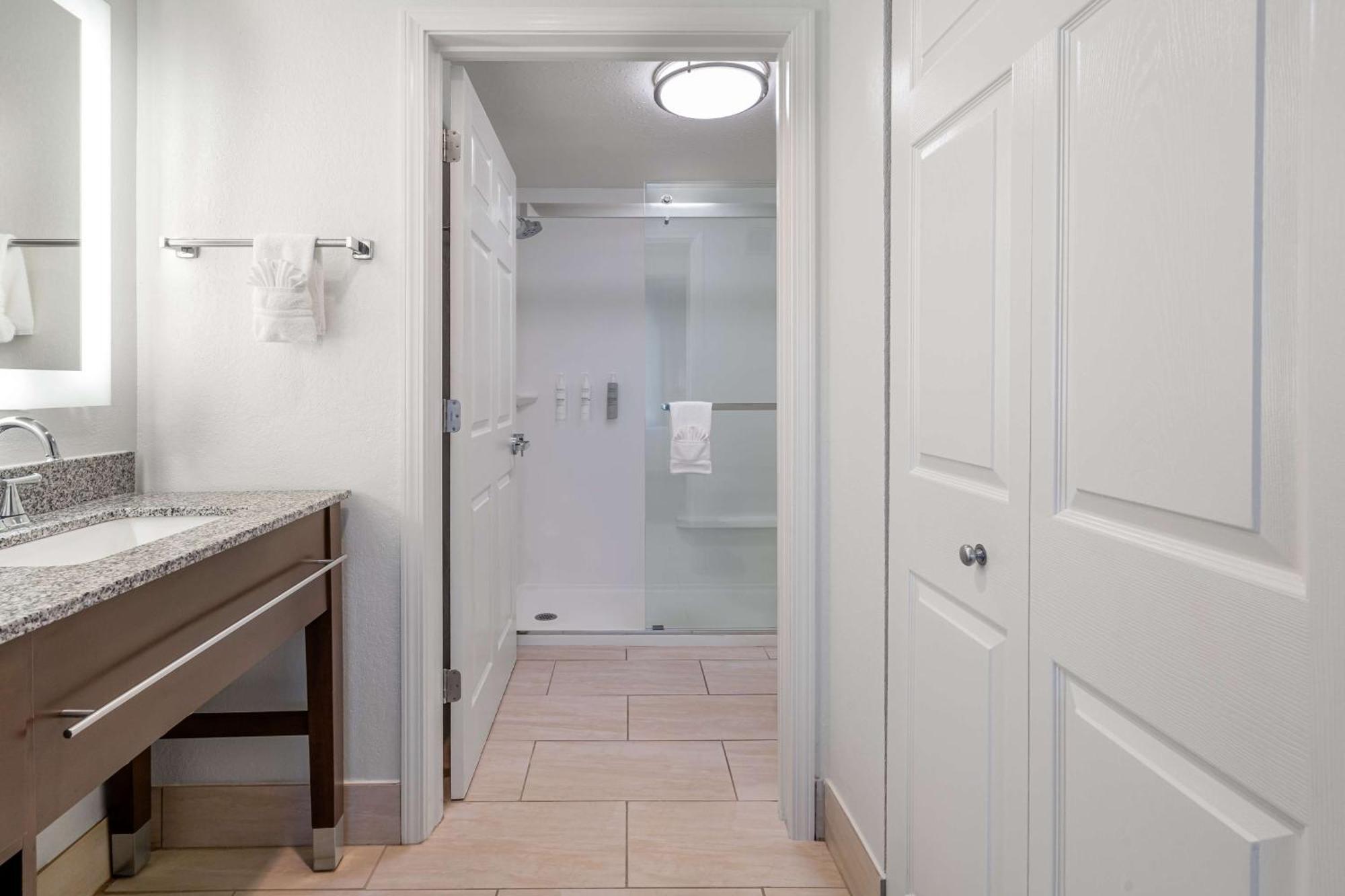 Homewood Suites By Hilton Eatontown Ngoại thất bức ảnh
