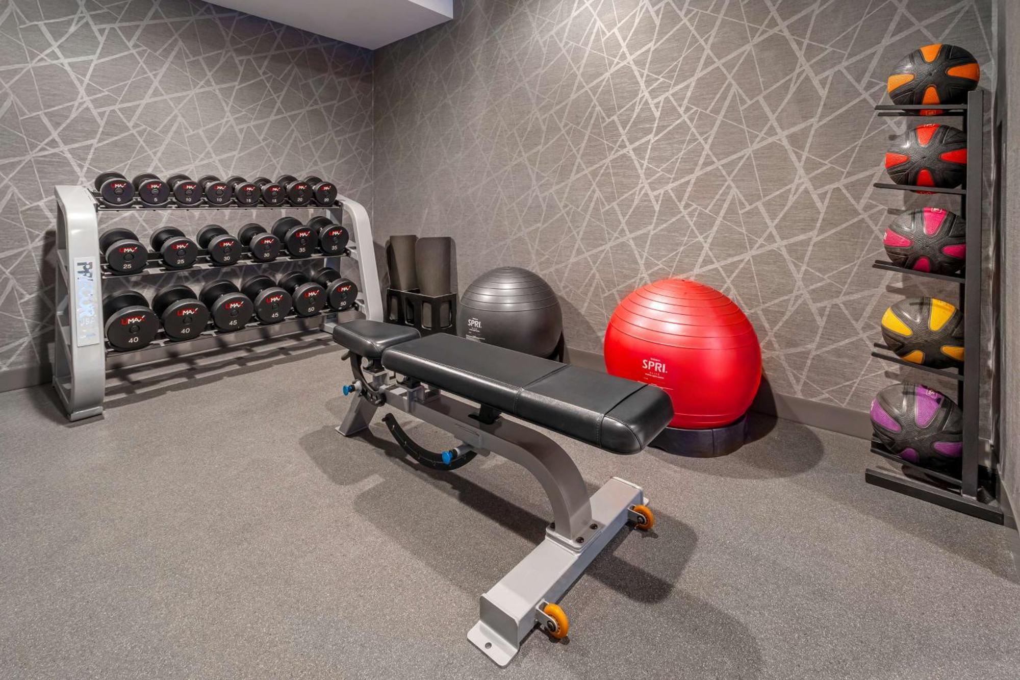 Homewood Suites By Hilton Eatontown Ngoại thất bức ảnh